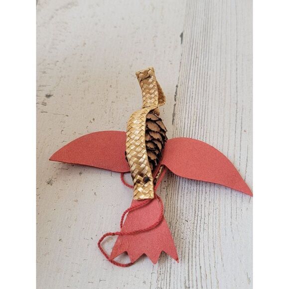 Handmade Pinecone bird woven ornament Xmas decor - Picture 4 of 5